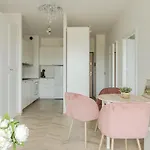 Rentplanet - Zajezdnia Appartamento Breslavia